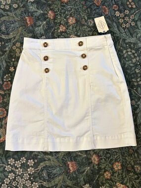 St. John’s Bay White High Waisted Skirt